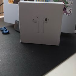 Air Pods Gen 1 /Charging Case 