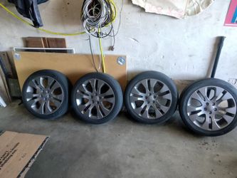 17-inch rims for Subaru Impreza, good condition