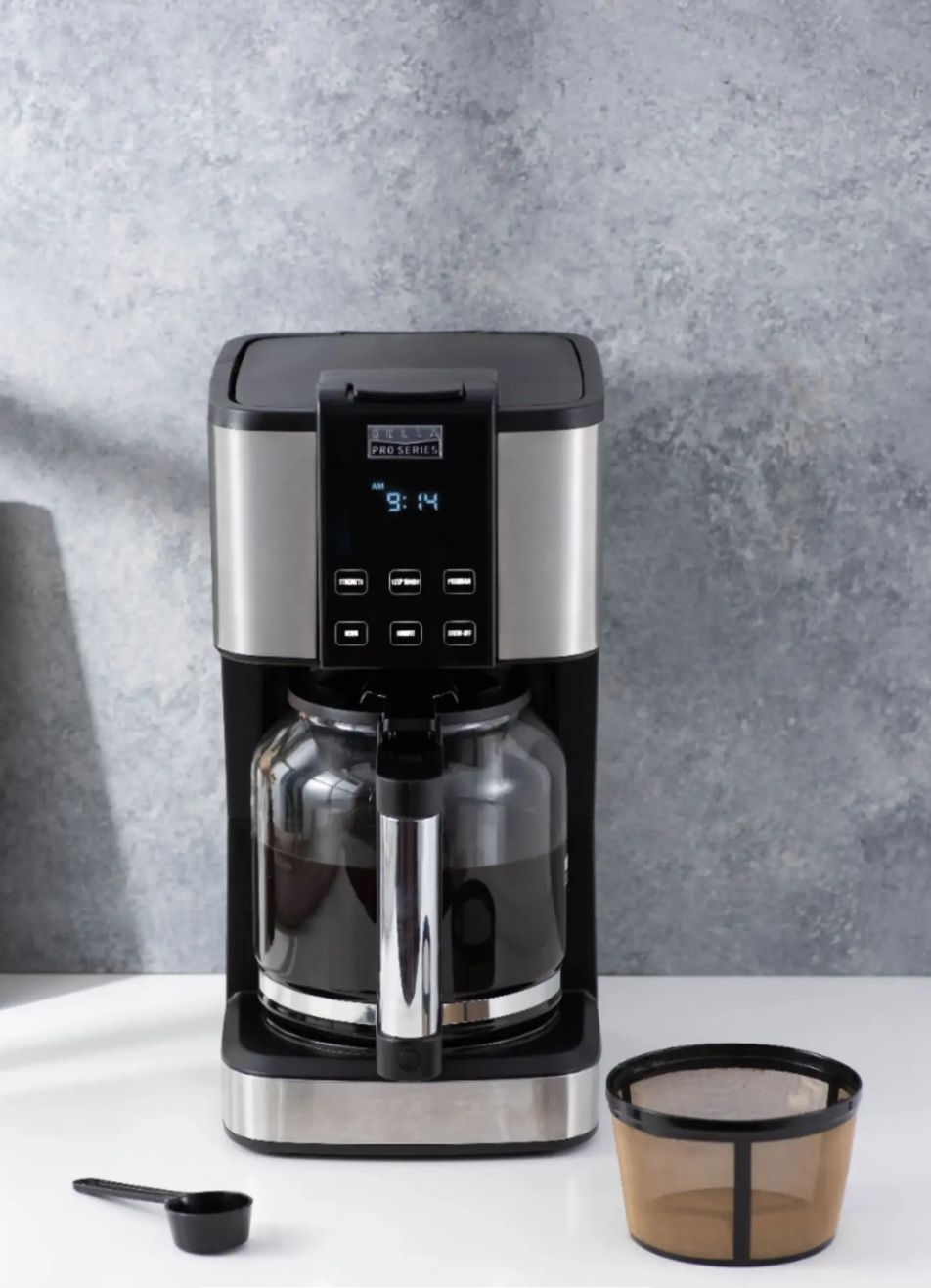 Bella Pro Series 14cup Touchscreen Coffee Maker