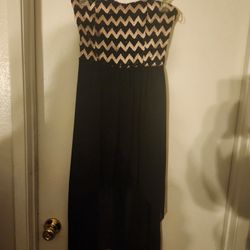 Women’s Formal Dress. Size Small 