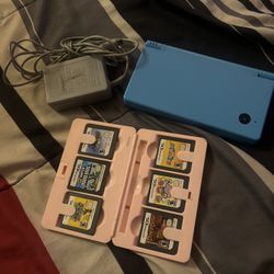Nintendo DS Lite With Games 
