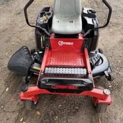 Troy-Bilt Mustang54 Zero Turn 