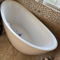 Bath Tub 