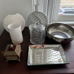 Vases Bowls Decorator Pieces Price Is Each 