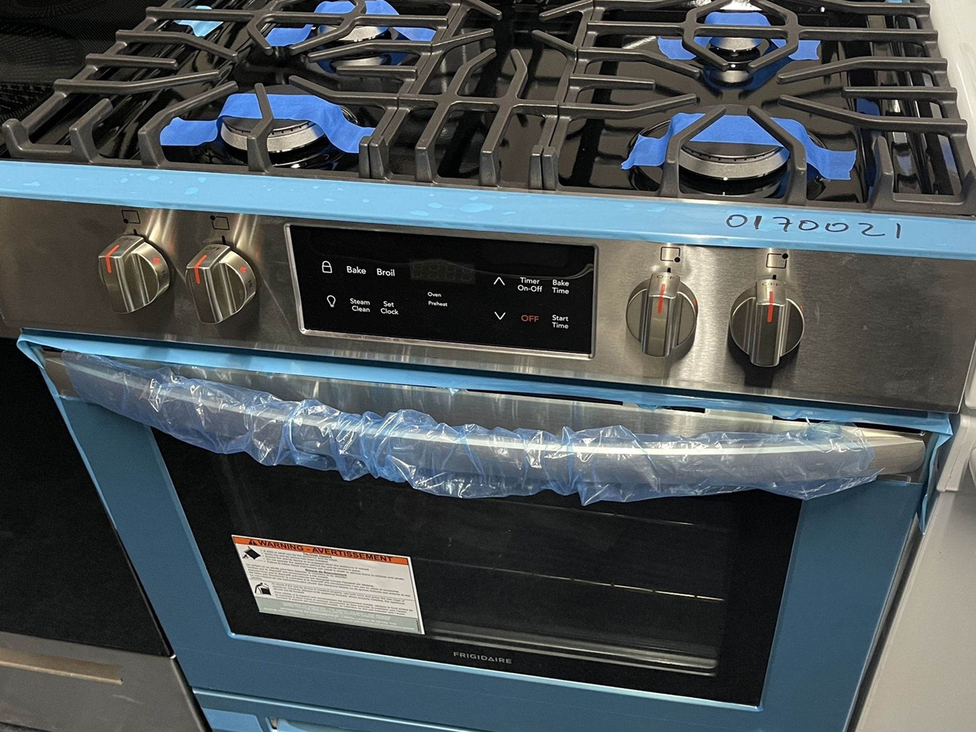Brand New Frigidaire Gas Slide In Range 6 months warranty for Sale in
