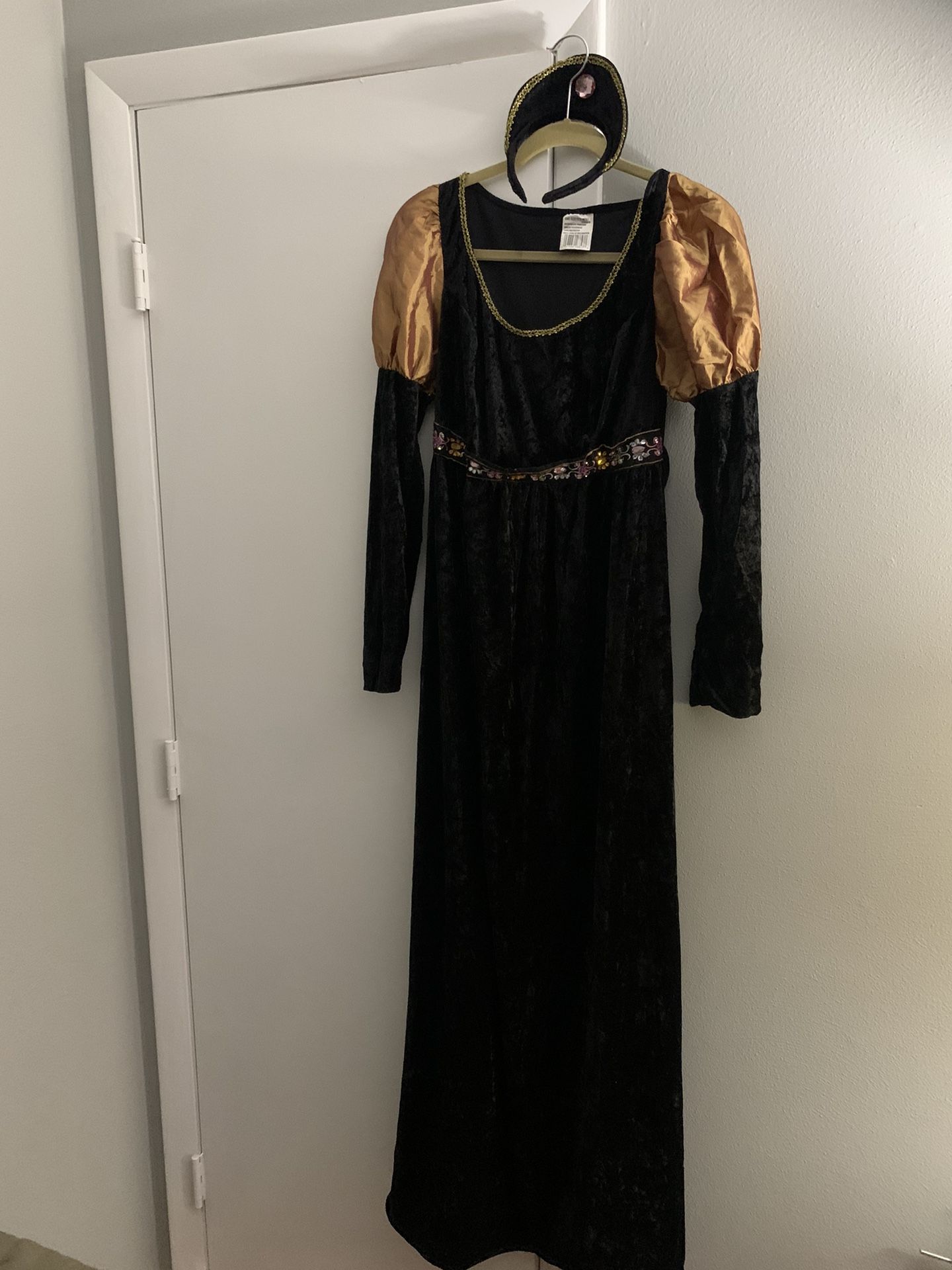 Adult Halloween Costumes
