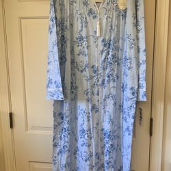 NWT Charter Club Intimates robe , size XL