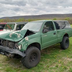 1997 Toyota Tacoma Parts Vehicle - Best Offer 