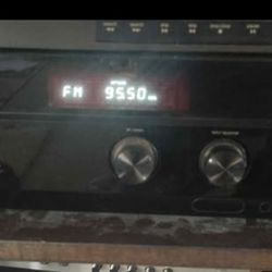 Insignia Stereo Receiver 