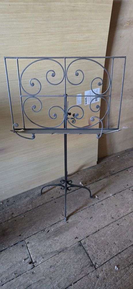 Sheet Music Stand
