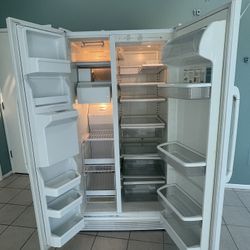 Budget‑Friendly 25 cu ft Whirlpool Side‑by‑Side — Lots of Storage