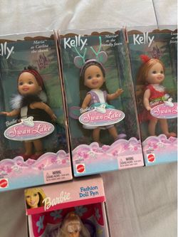 Kelly of Barbie of swan lake.