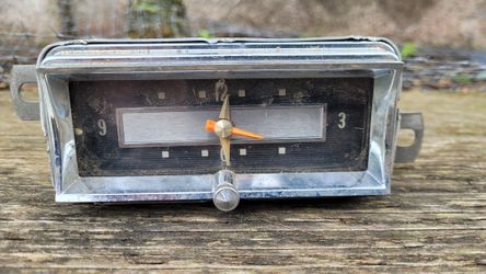 1957 Cadillac Clock