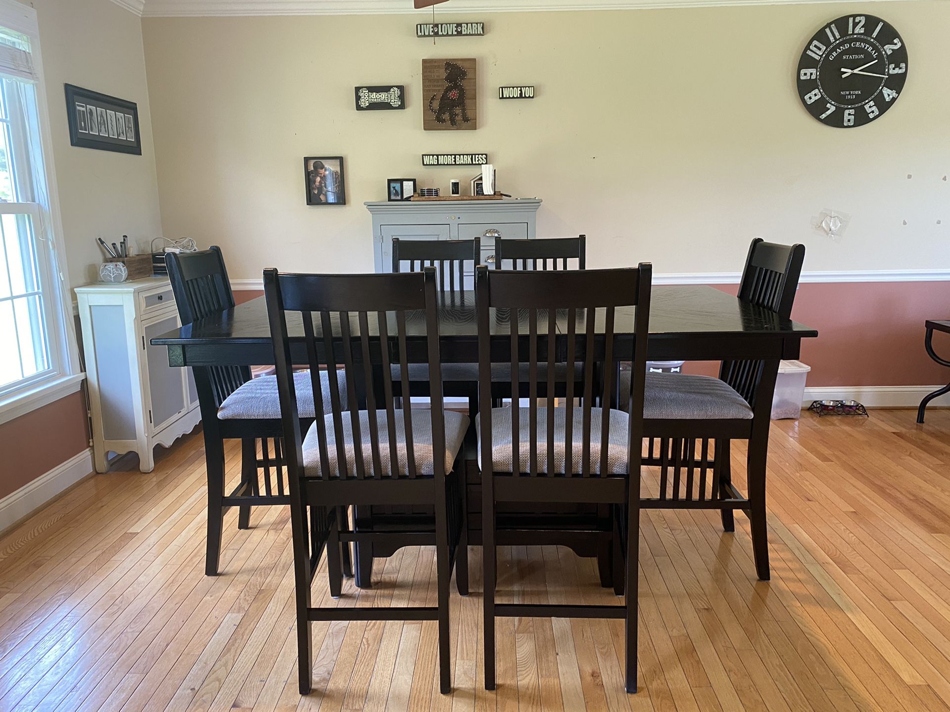 Extendable high dining table with 6 chairs