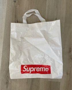 Supreme 18 x 19 reusable shopping tote bag red and white