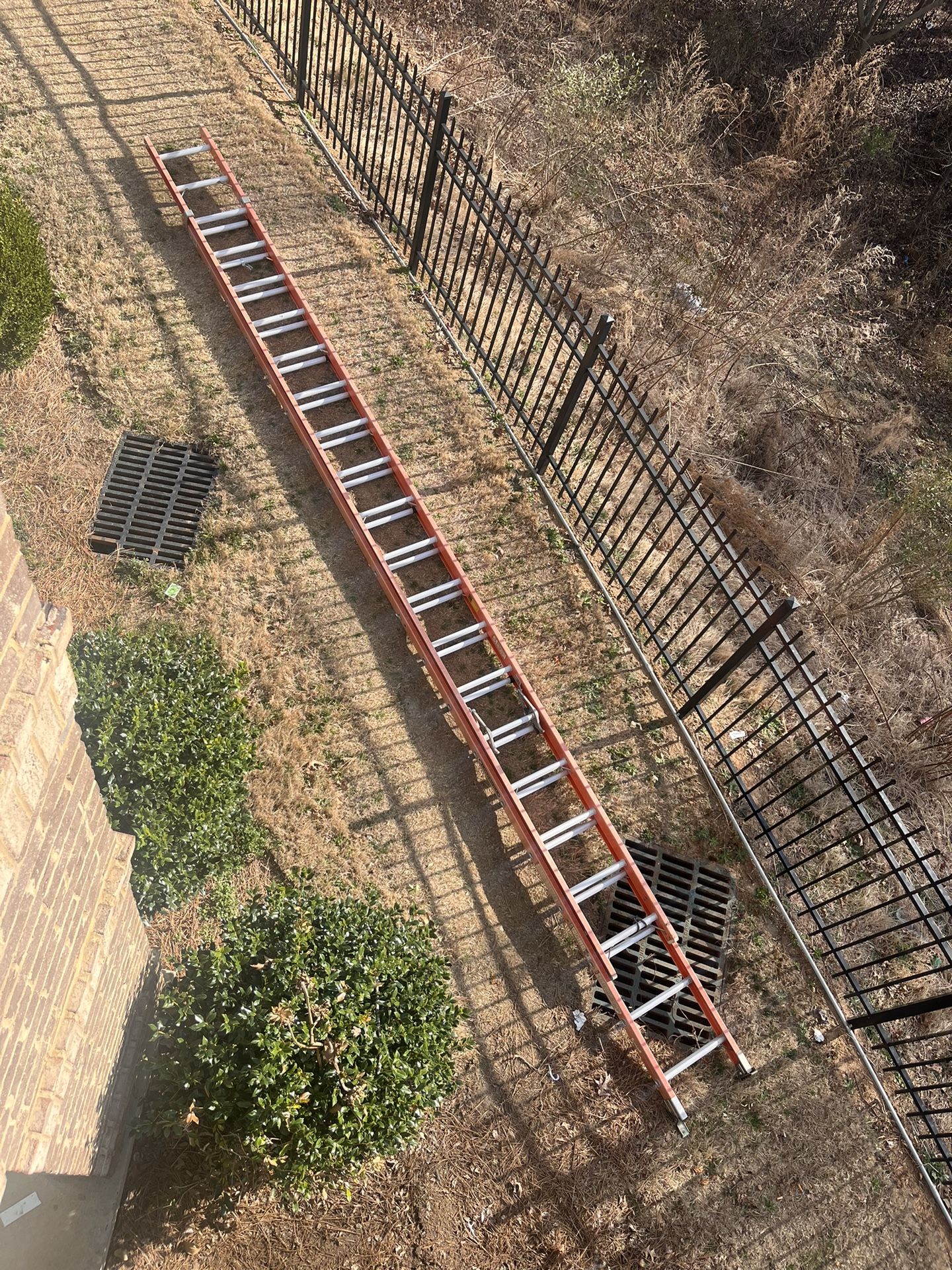 40 Foot Ladder