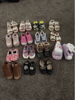 Size 7 toddler shoes
