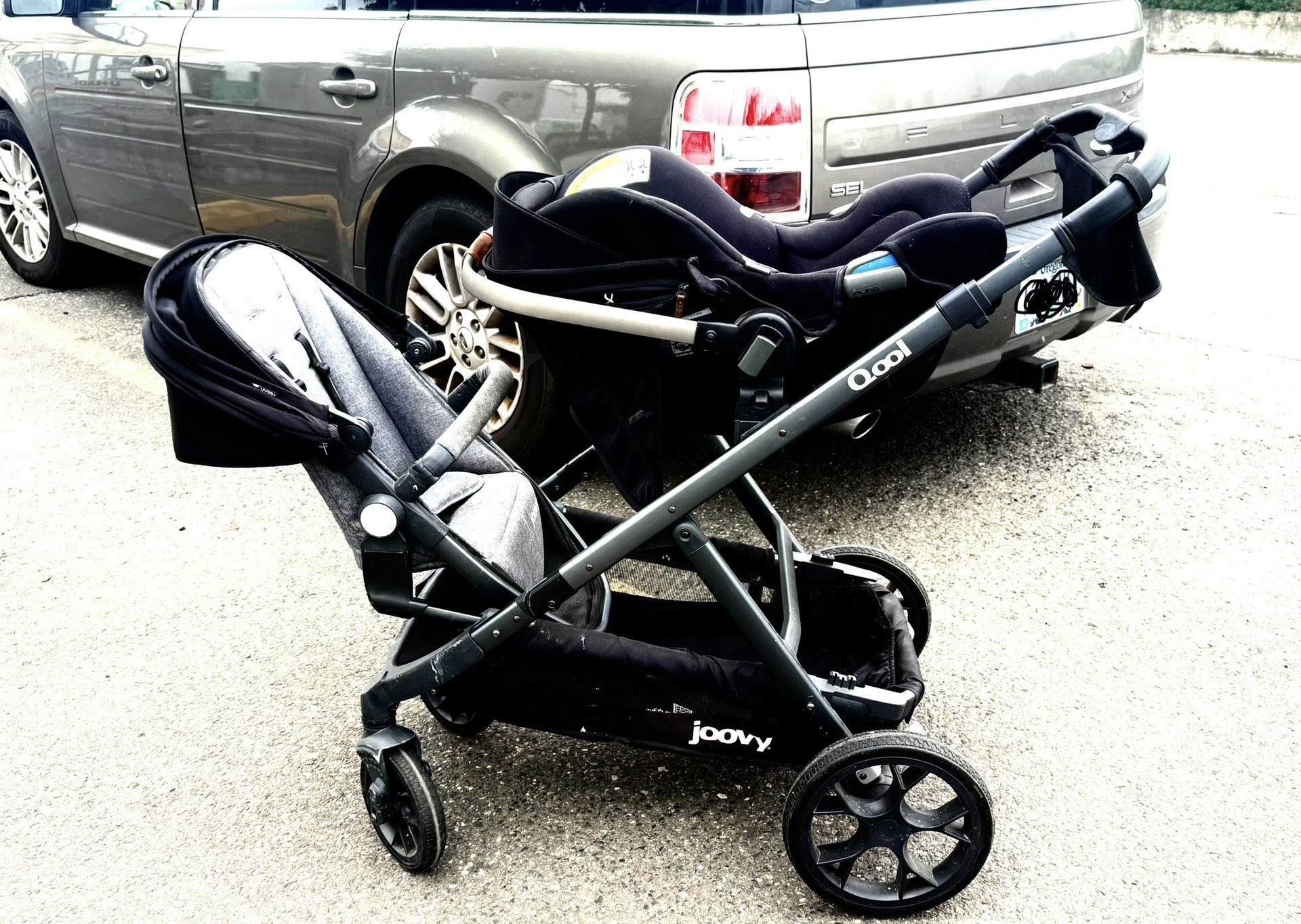 NUNA / JOOVY DOUBLE STROLLER