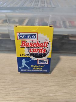1988 Topps Revco 33 card set of L league leaders from 1987 season