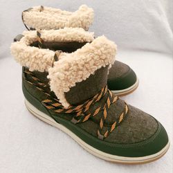 Clarks Breeze Glacier Lace-Up Faux-Shearling Booties Green 10W 8.5M 