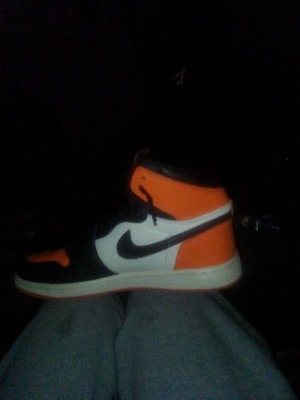Retro Air Ones Orange And Black Jordans