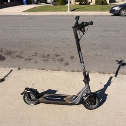 NIU KQI AIR ELECTRIC SCOOTER