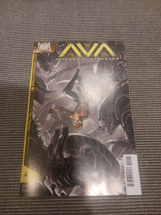 ALIENS VS AVENGERS #4 JESSICA FONG VARIANT JUNE 2025