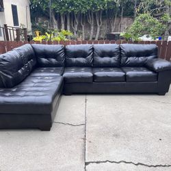 Durablend sectional outlet