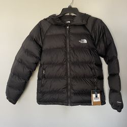 Brand New The North Face Puffer Jacket 
