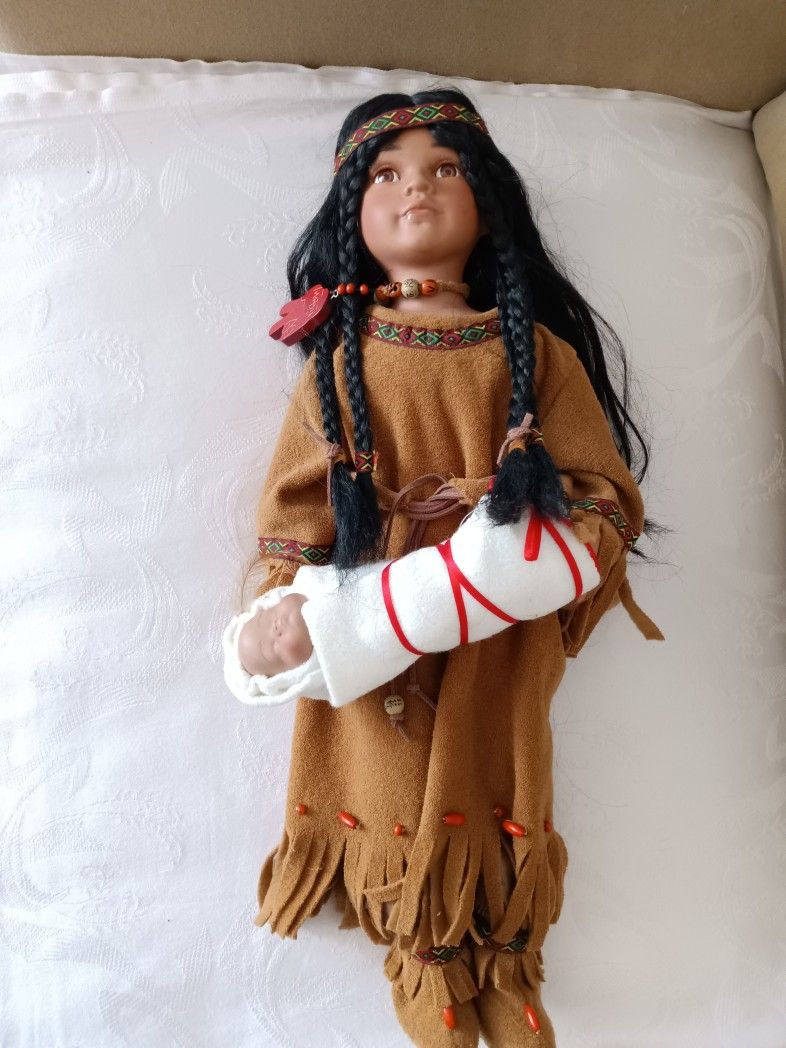 Native Indian Girl & Papoose (Porcelain)