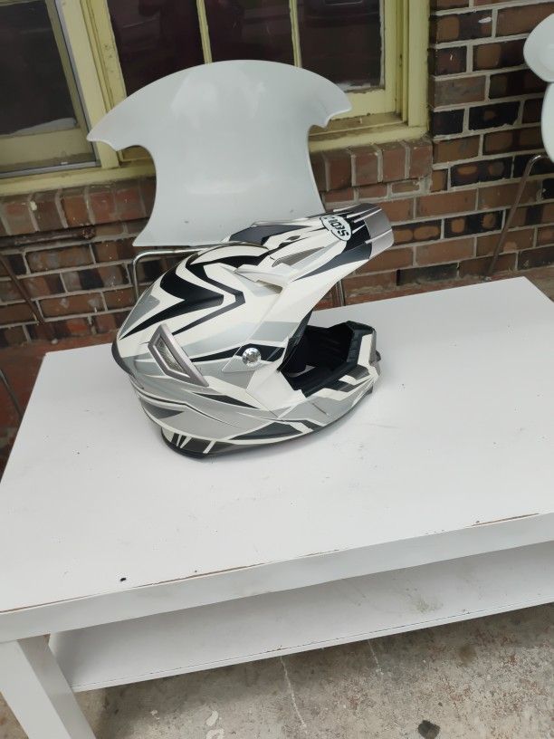 Sedici Motocross Helmet