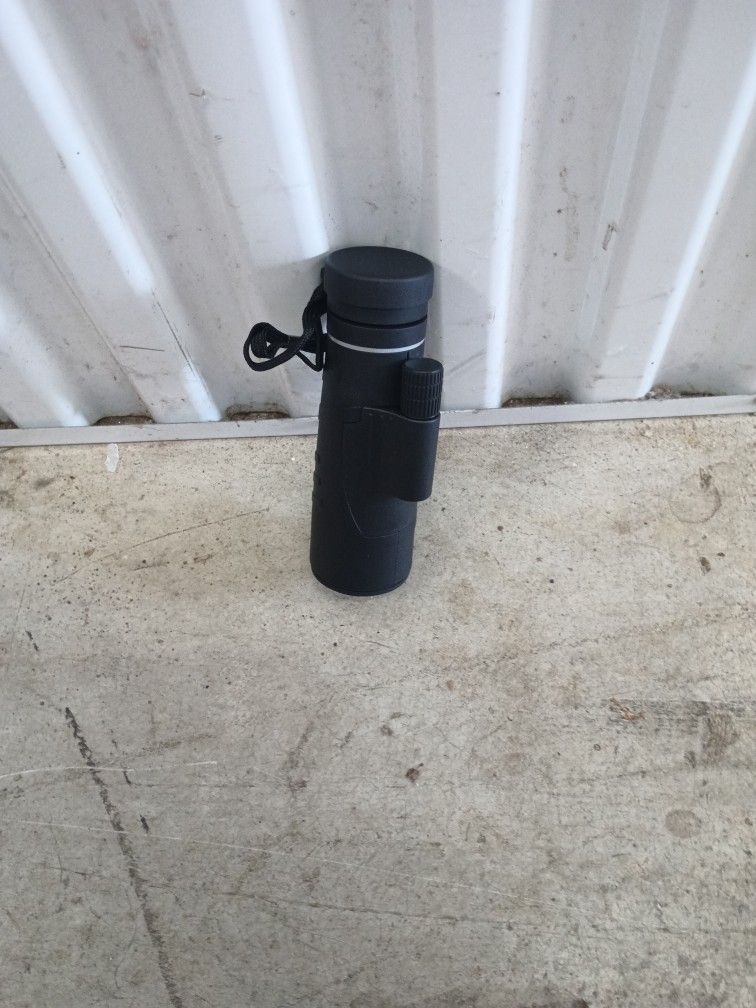 Binocular
