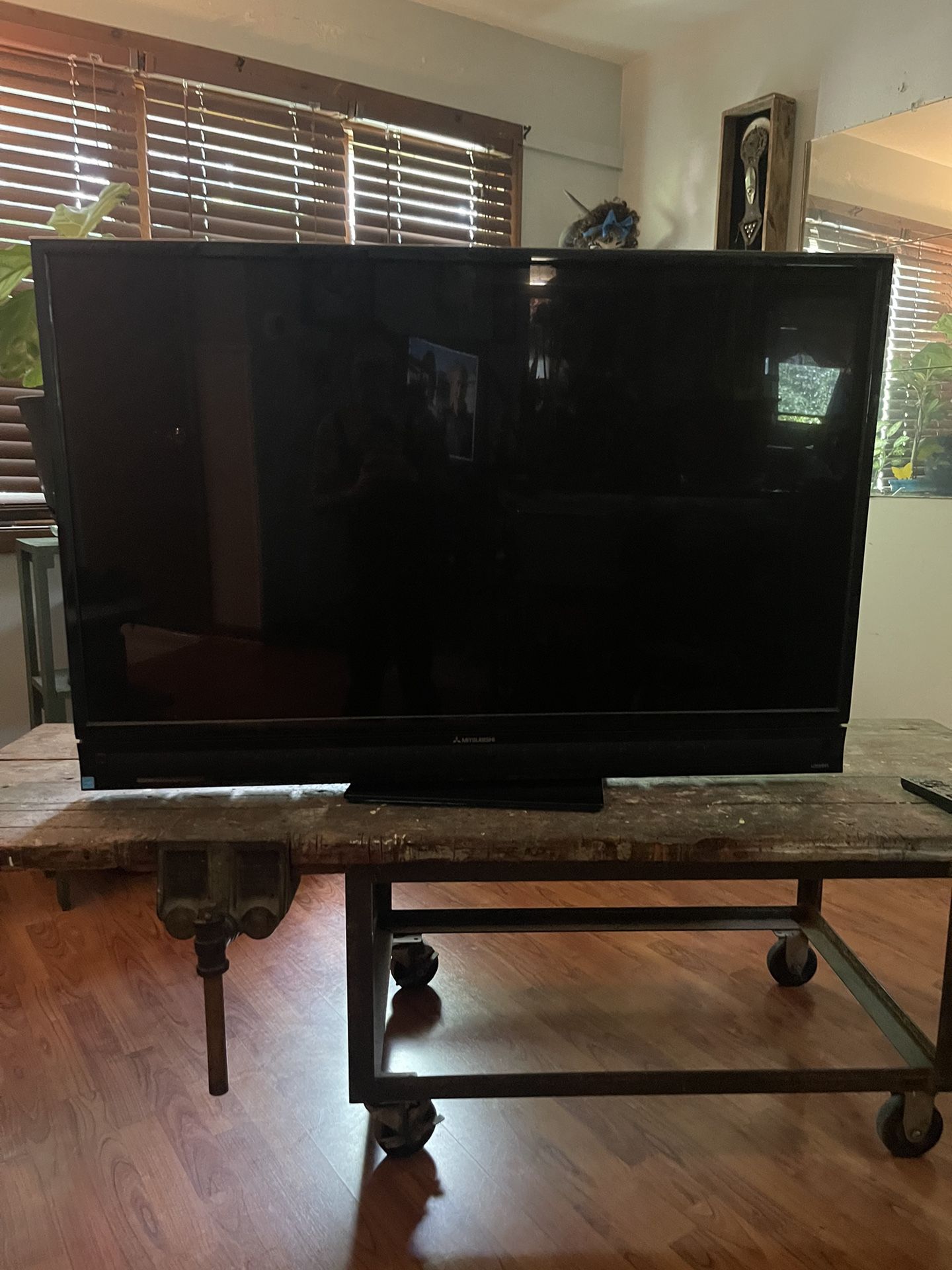 Mitsubishi 52” TV