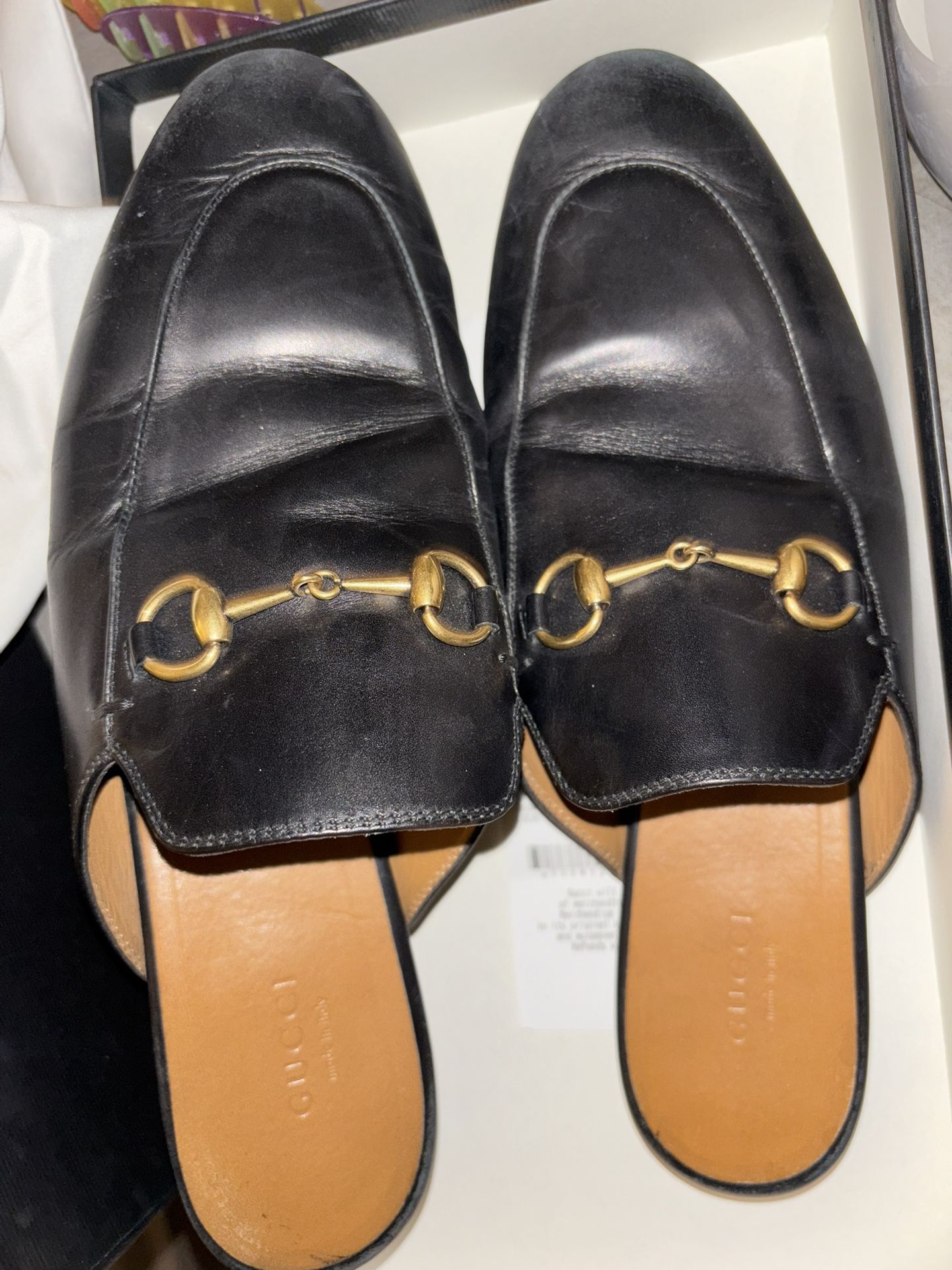 Gucci Women Shoes