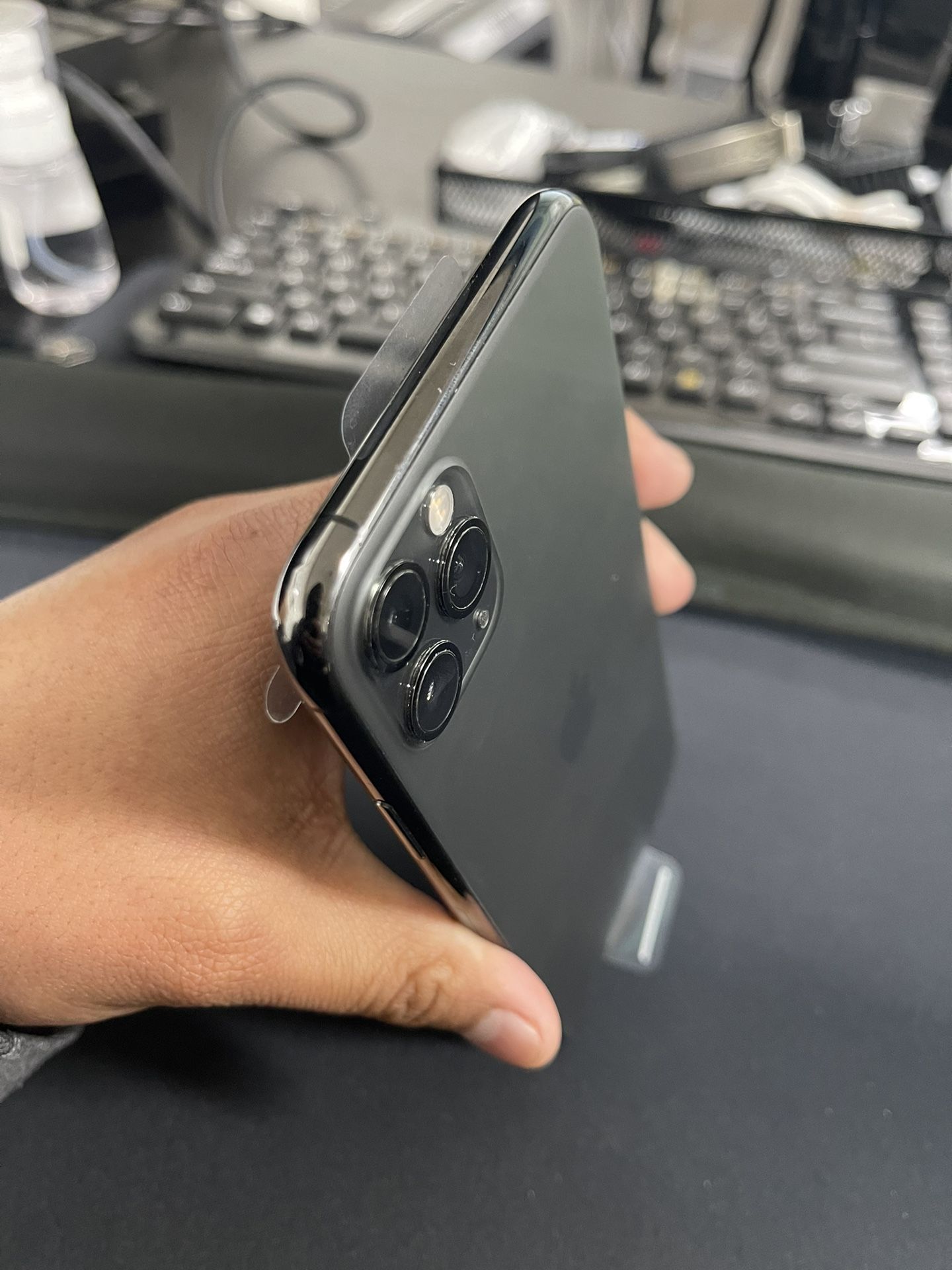 iPhone 11ProMax 64GB Unlocked to any carrier