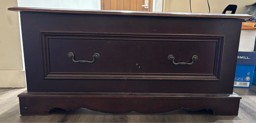 Solid Wood Chest Drawer