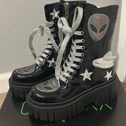 Dolls Kill Club Exx Midnight Invade Your Space Combat Boots