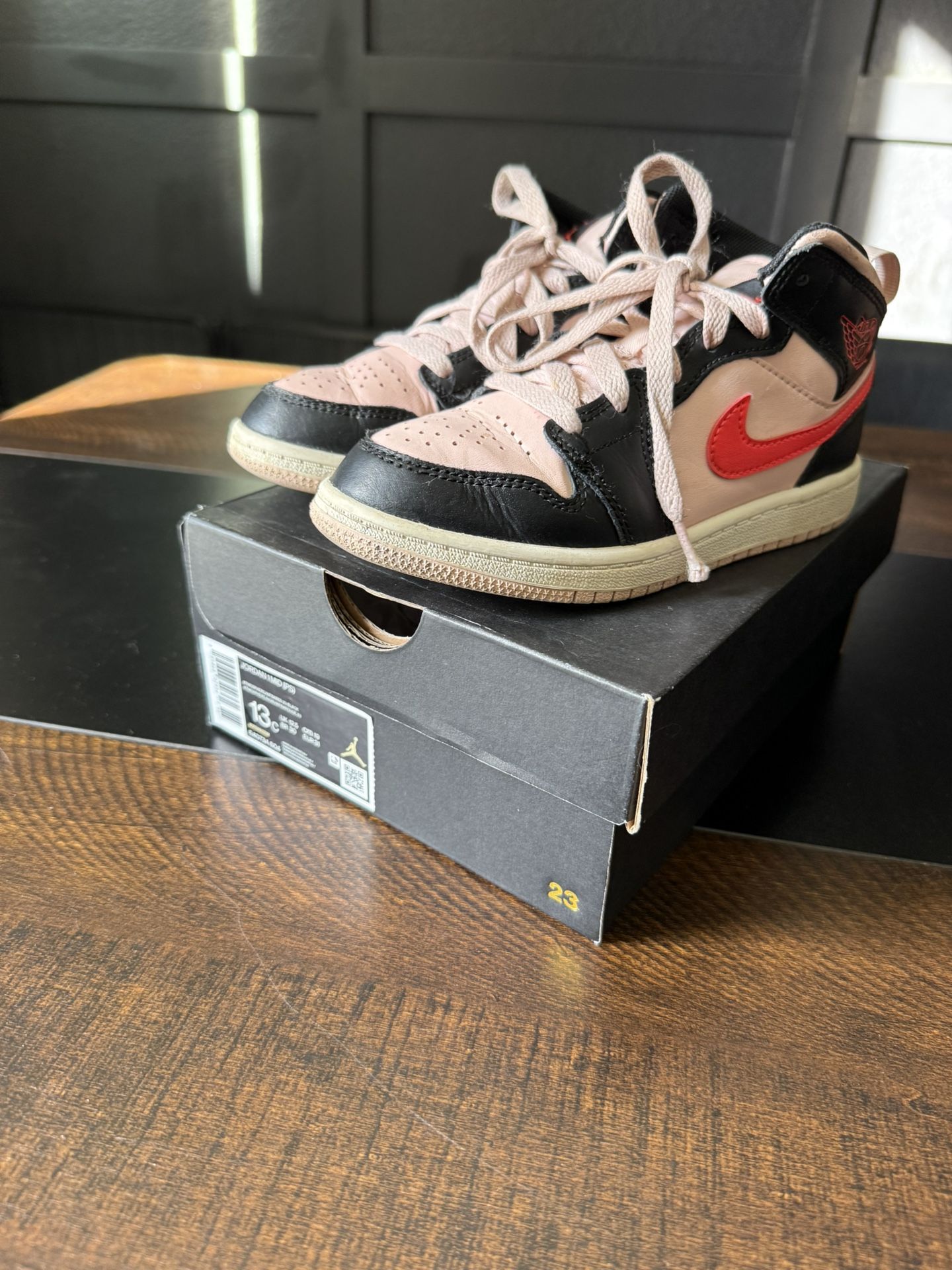 Jordan 1 Mid Size 13c