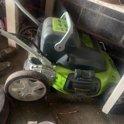 Green works Electric Lawnmower 