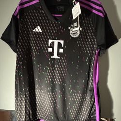 Bayern Munich 23/24 Away Jersey Authentic Bnwt