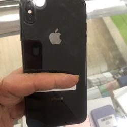 Factory unlocked iPhone x 64 gb, excellent conditions store warranty 