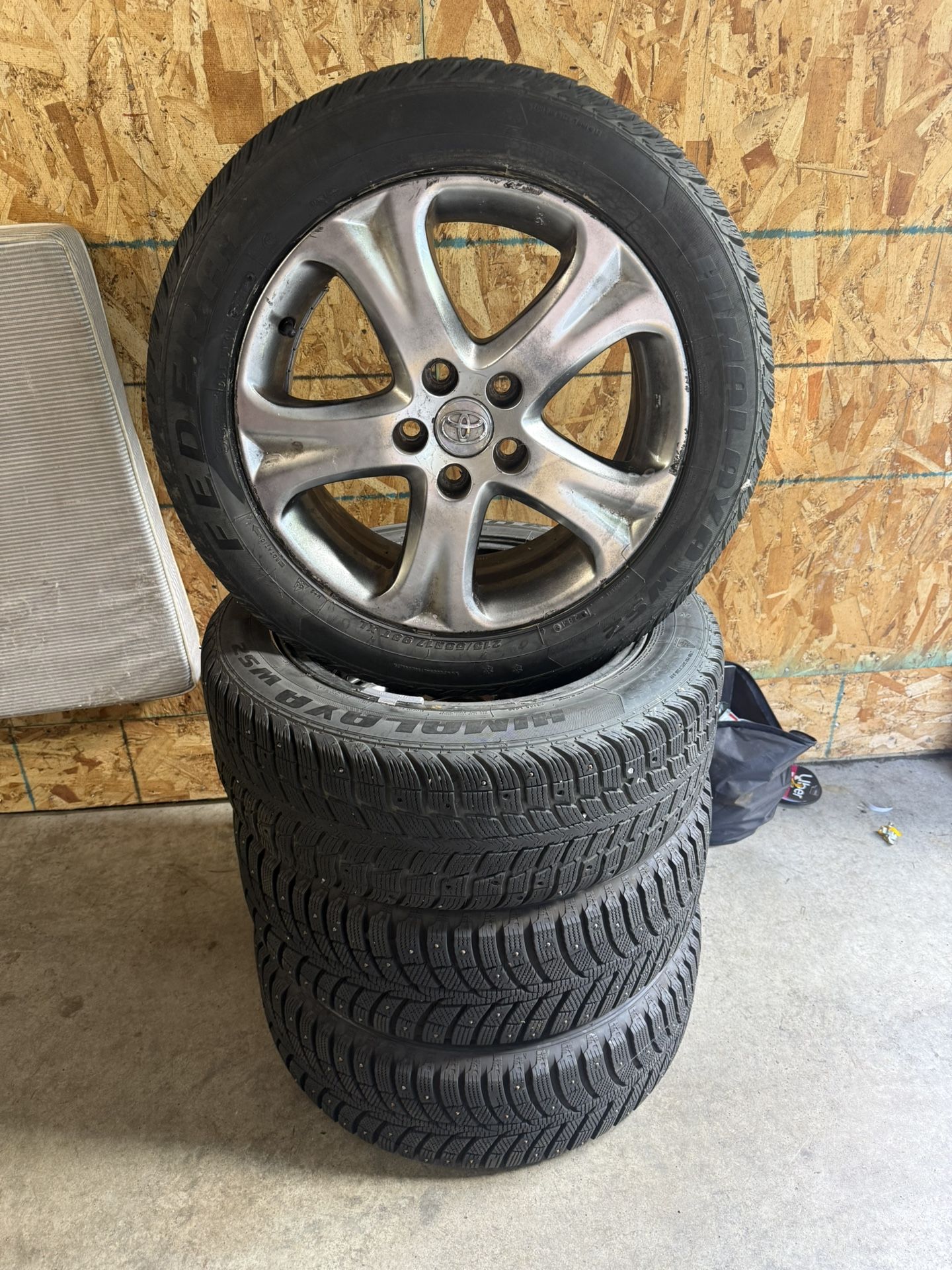 215/55 R17 Snow Tires with Wheels For Toyoa 