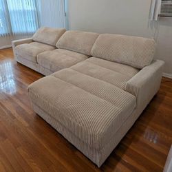 New 127x66 Sectional Couch / Free Delivery 