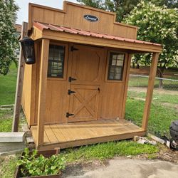Leonard Building W/Bunk Bed 
