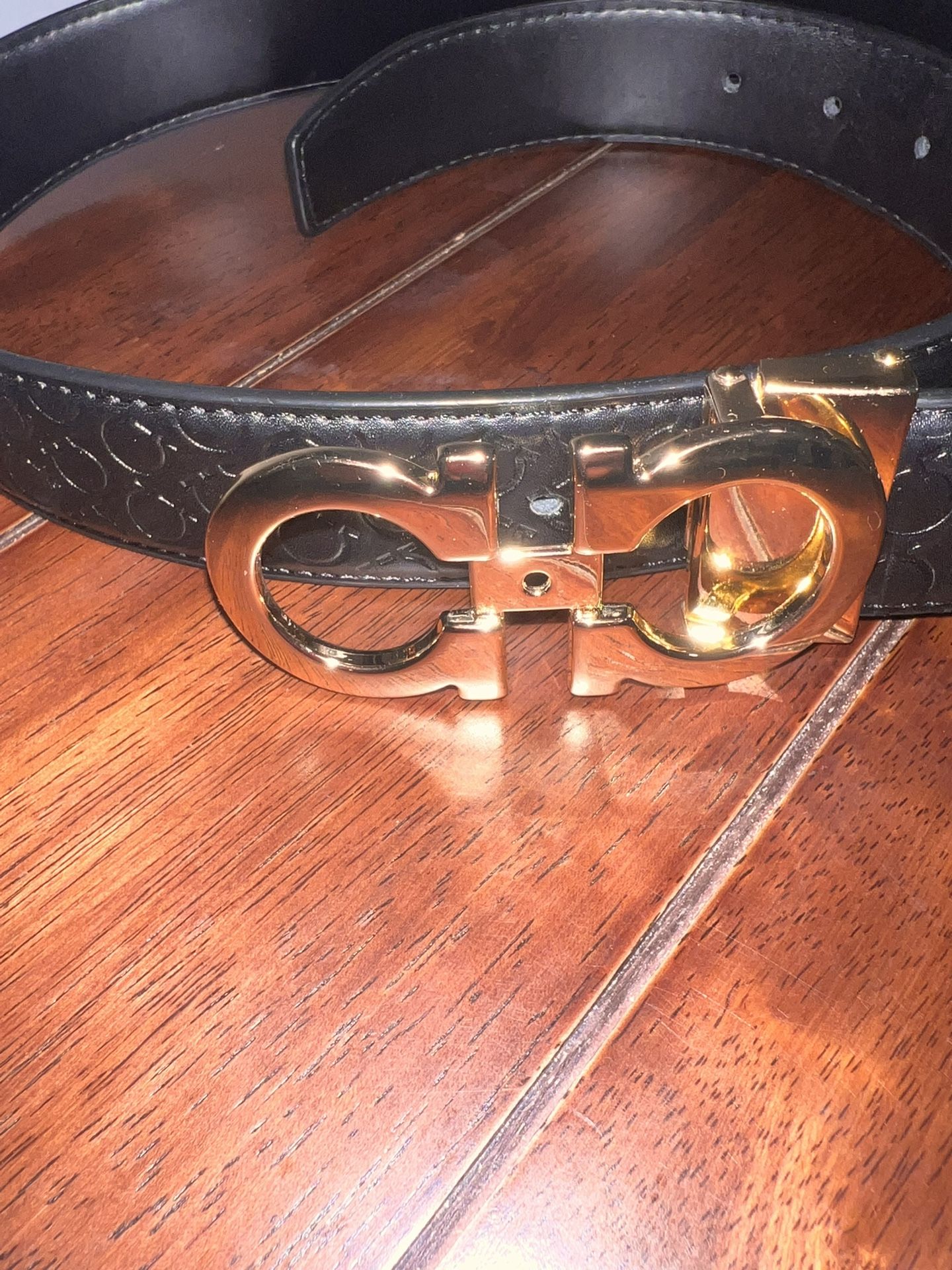 Ferragamo Black Leather Belt – Gold Buckle
