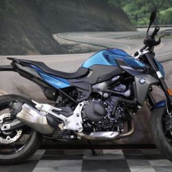 2025 BMW F 900 R Snapper Rocks Blue