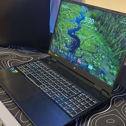 Gaming Laptop Acer Predator Neon Helios 