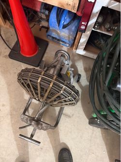 kitchen machine for sale 85 feet of cable works great eventually it’s gonna need a cable. I’m asking $600 for it.