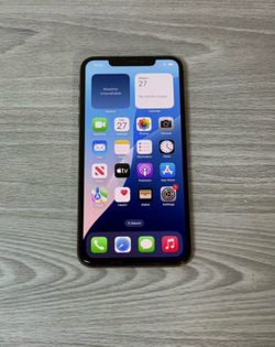 iPhone 11