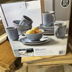 Dish Set